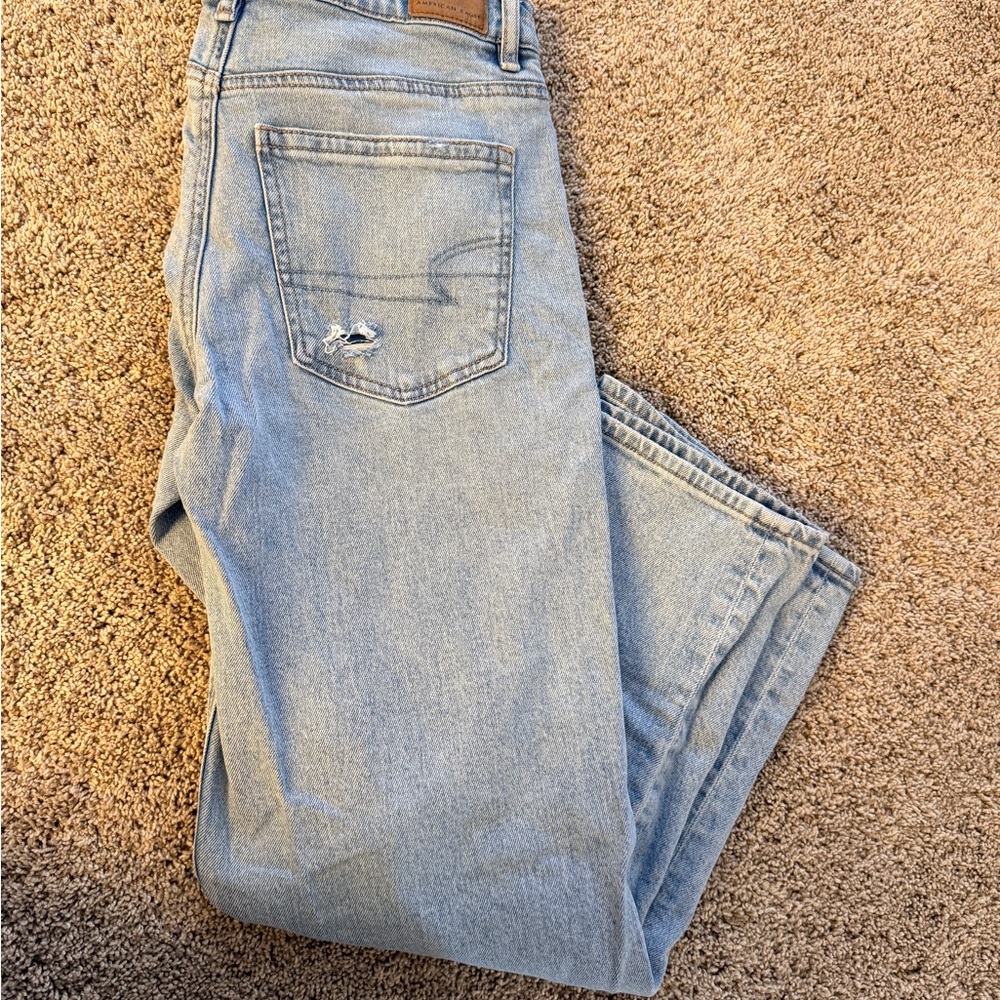 American Eagle Strigid High Waisted Stovepipe jeans - Picture 4 of 5